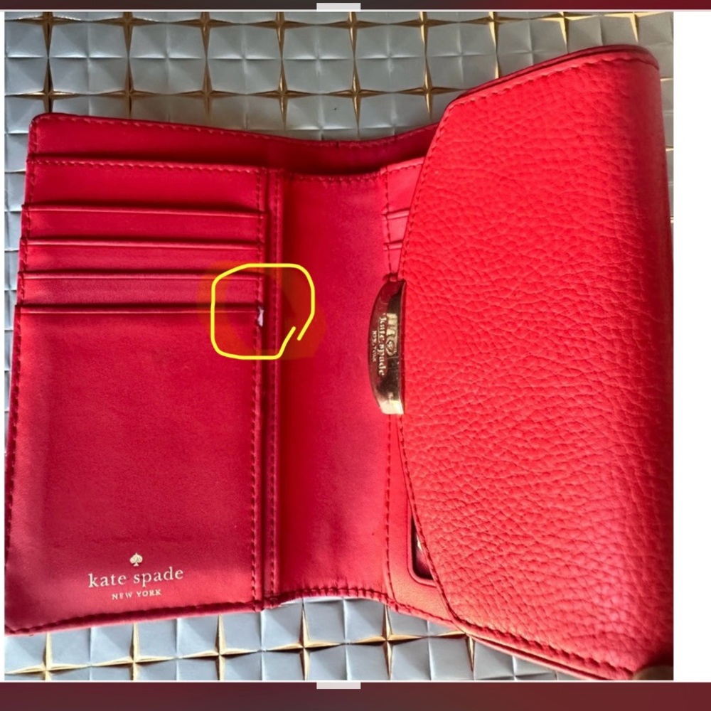 KATE SPADE LEATHER WALLET - Picture 13 of 13
